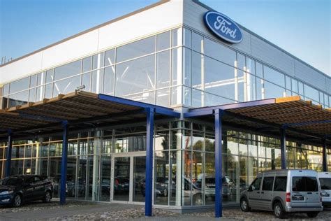 ford centrs